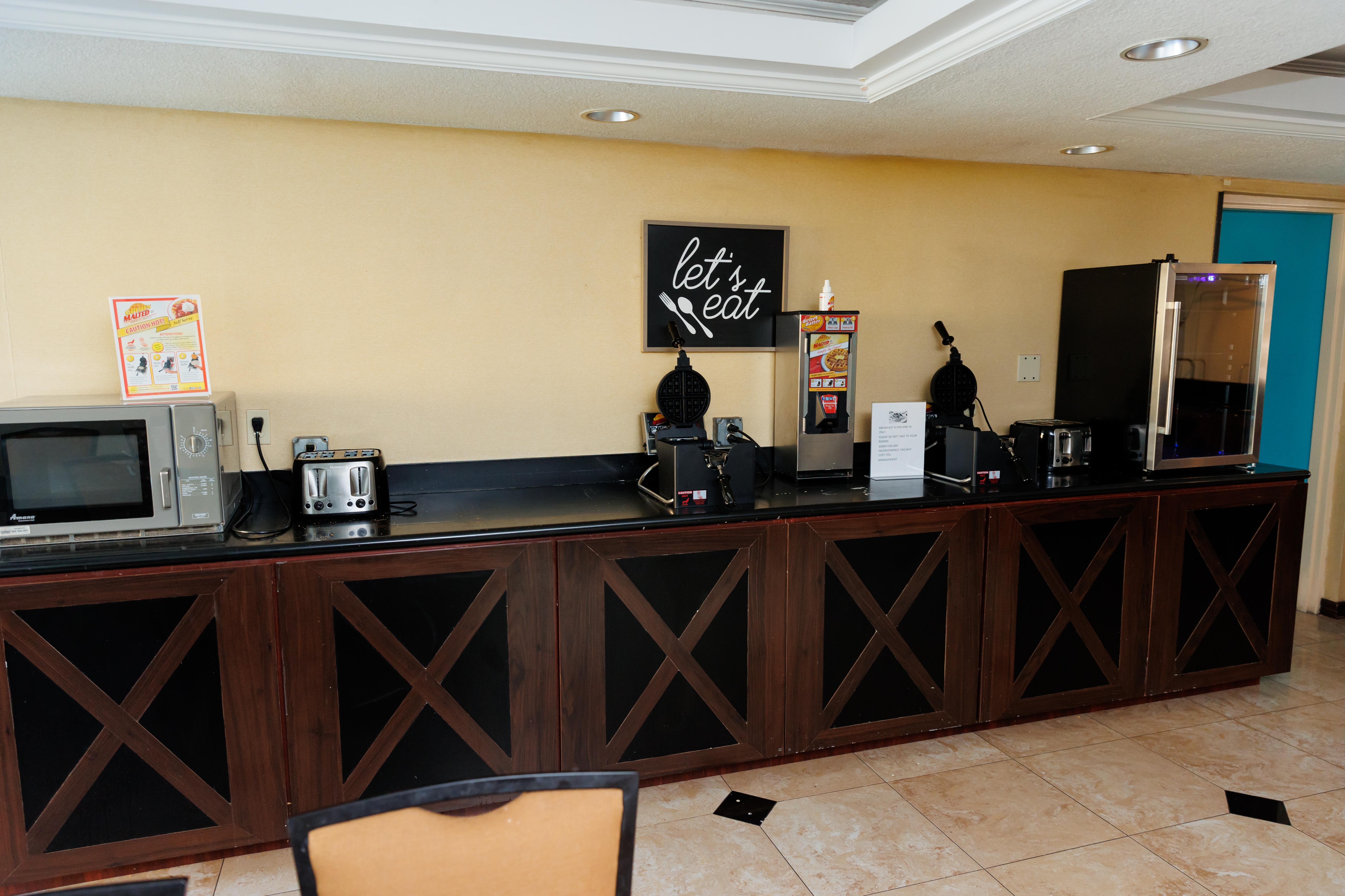 אורלנדו Garnet Inn & Suites מראה חיצוני תמונה