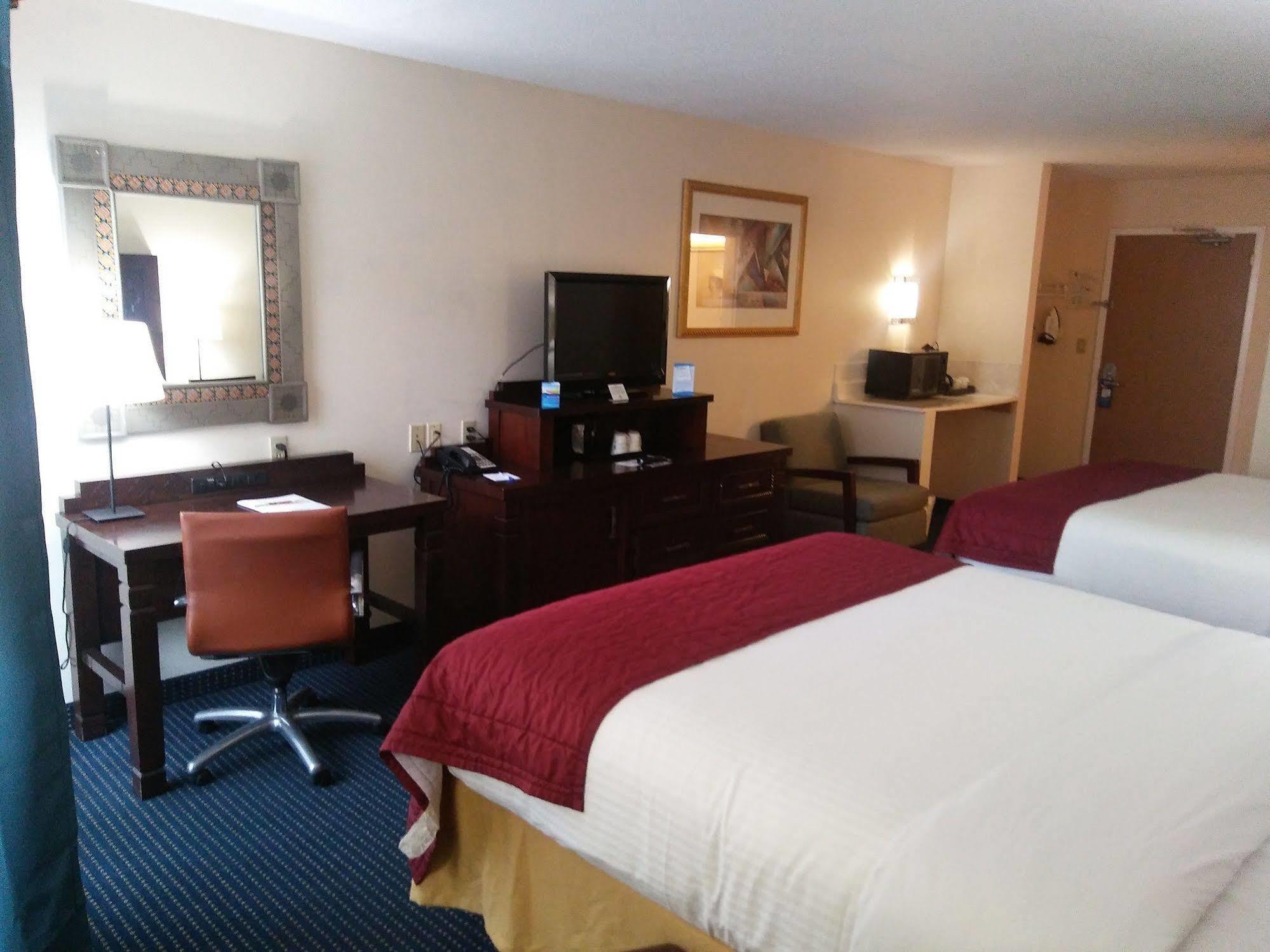 אורלנדו Garnet Inn & Suites מראה חיצוני תמונה