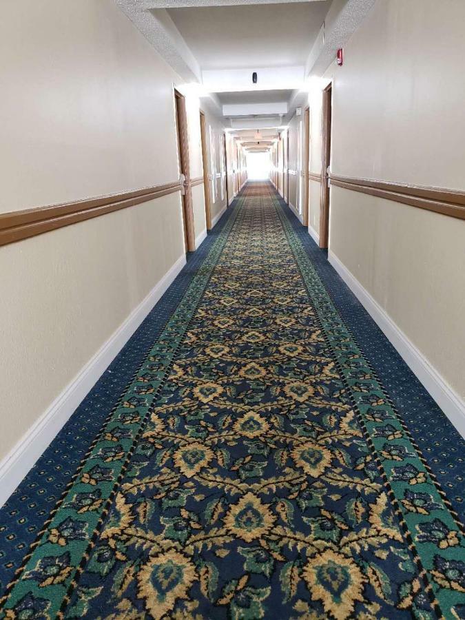 אורלנדו Garnet Inn & Suites מראה חיצוני תמונה